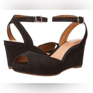 Clarks Palmdale Dasha Black Suede Wedges 8.5